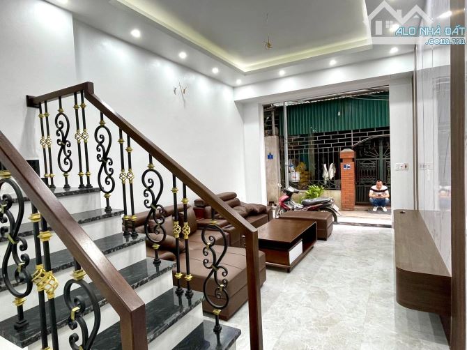 BÁN NHÀ 4 TẦNG NGÕ PHỐ NGÔ QUYỀN - TP HẢI DƯƠNG - 3