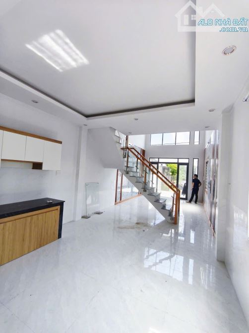 Bán gấp nhà 3 mặt tiền nằm ngay trung tâm phường Tân Triều - 4