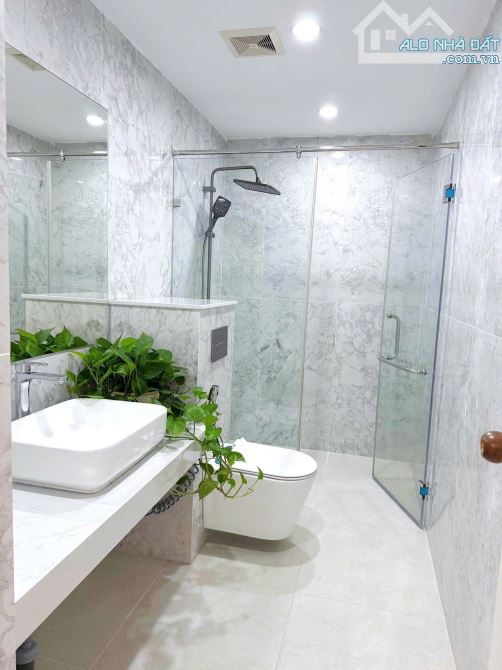 Bán căn Duplex Sapphire Palace - Thanh Xuân 225m2 4pn + 4vs 12,37 tỷ hướng mát, full NT - 4