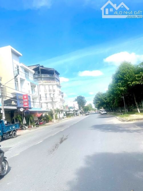 Bán nền mặt tiền Trần Bạch Đằng trên đất có 4 phòng trọ đang thu nhập 14tr/tháng dt 5x20 - 4