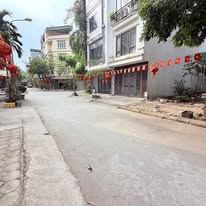 BÁN NHÀ PHÂN LÔ Ô TÔ TRÁNH VỈA HÈ ĐÁ BÓNG HOÀNG QUỐC VIỆT CẦU GIẤY 67M 7 TẦNG NHỈNH 31 TỶ - 4