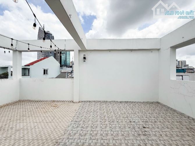 NGUYỄN CỬU VÂN P17 - 5 TẦNG - 105M2 - NGANG 8M - DÒNG TIỀN 70 TRIỆU/THÁNG - 11.x TỶ - 4