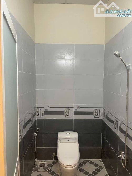 Đang cần tiền ! Bán gấp căn nhà cấp 4 ở ngay TT Thị Xã Trảng Bàng 134m2 SHR giá 755 triệu - 4