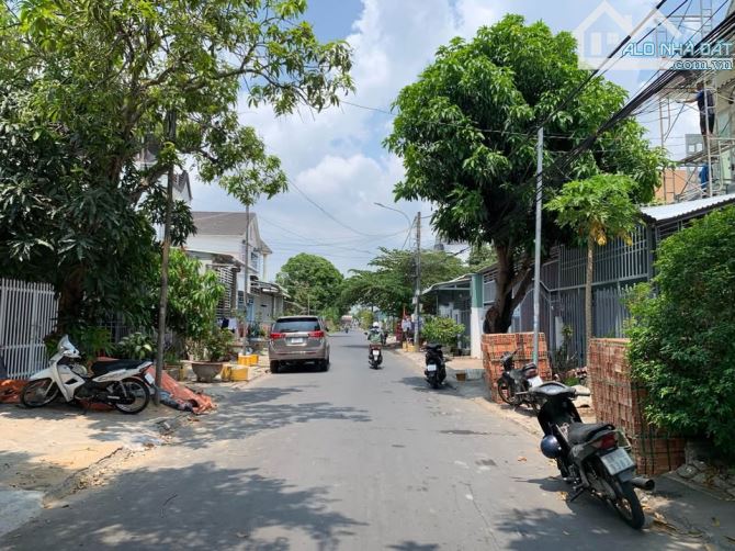 Đang cần tiền gấp ! Bán nhanh căn nhà mặt tiền Hà Văn Lao , Tân An Hội 80m2 SHR giá 850tr - 4