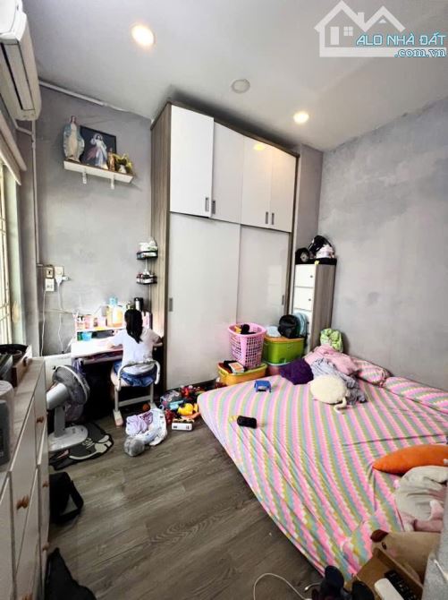 NHÀ 3 TẦNG FULL NỘI THẤT – 35M² (4,2x8) – CÁCH MẠNG THÁNG 8, TÂN BÌNH – CHỈ 4.5 TỶ TL - 4