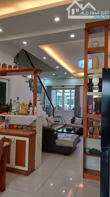 NHÀ 4 TẦNG KHANG ĐIỀN – VIEW HỒ BƠI – GIÁ CỰC TỐT - 4