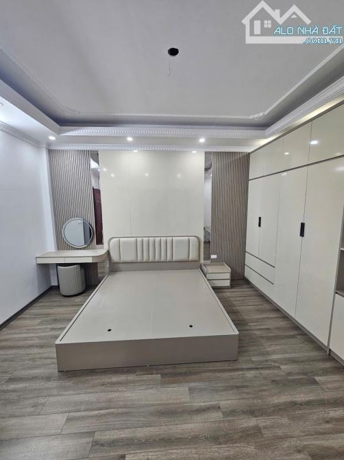 Bán nhà Lê Thanh Nghị,50m ra ô tô, nhà mới full nội thất - 4