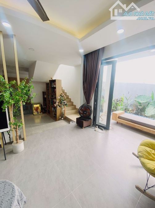 VILLA NGUYỄN VĂN ĐẬU – 100M² NGANG 8.1M – THIẾT KẾ THOÁNG, – CHỈ 8.9 TỶ TLCC - 4