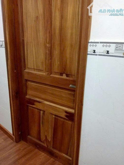 Nhà sau bến xe tại đường thái thị giữ, bà điểm dt 100m2 giá 980 triệu, sổ hồng riêng - 4