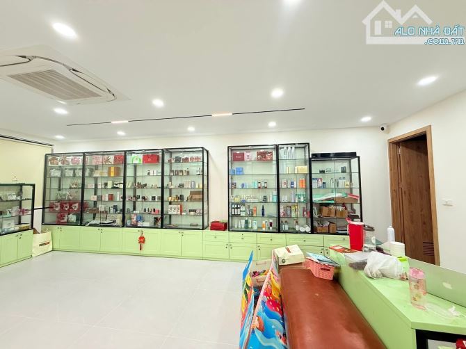 Giảm Chào Bán Gấp Nhà 7 Tầng Kinh Doanh Trần Quang Diệu Đống Đa DT 57M MT 5.1M Giá 28.5Tỷ - 4