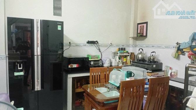 Bán nhà đường Lạc Long Quân Tân Bình hẻm 4m thông 60m 4 tầng chỉ 7.99 tỷ - 4