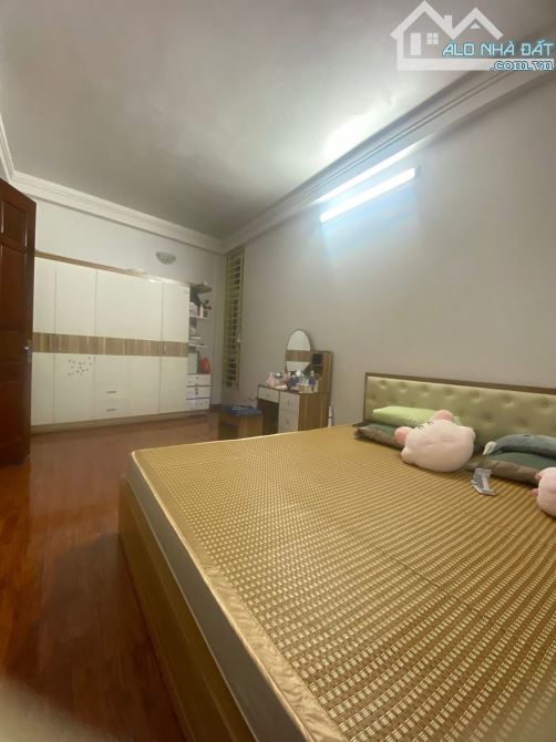 NHÀ ĐẸP VÕ CHÍ CÔNG – 50M RA Ô TÔ – Ở SƯỚNG, VƯỢNG KHÍ – 40m2 X 5 tầng GIÁ CHỈ 6,7 TỶ - 4