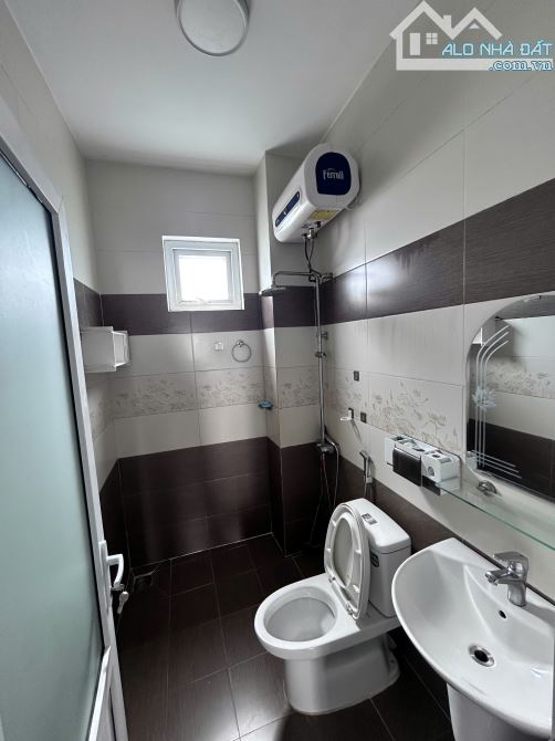 ✨🏡✨ Cần bán Nhà Phố Nhà Mặt Tiền, đường Nguyễn Trung Trực, P.04, Đà Lạt 4 phòng ngủ, 4 W - 4