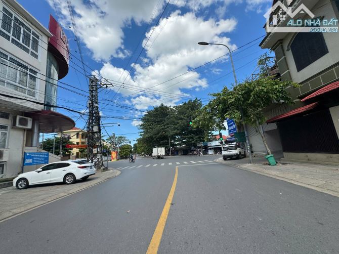 Nhà 4 tầng đường Tôn Thất Thuyết - gần chợ - SIÊU NET - 4