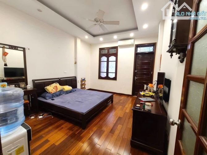 BÁN NHÀ TAM TRINH – MẶT NGÕ TO, Ô TÔ TRÁNH – KINH DOANH ĐỈNH – 40M² – 5 TẦNG – 8.x TỶ - 4