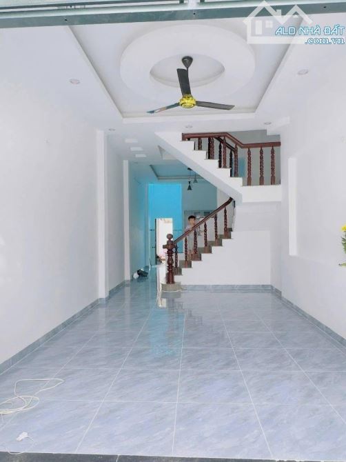 CẦN BÁN NHÀ ĐẸP 1 TRỆT 2 LẦU – HẺM XE HƠI 1/ NGUYỄN THỊ BÚP— P. TÂN CHÁNH HIỆP, Q.12 - 4