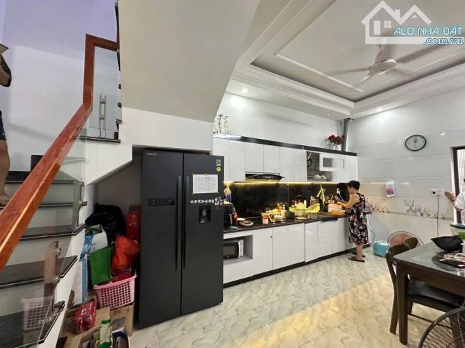 Chính chủ cần bán nhà La Khê, Hà Đông DT 50m 4 tầng Lô góc, Ô tô tránh gần, chỉ hơn 8 tỷ - 4