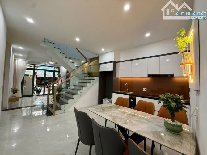 Bán nhà 2 mê đường 5m5 Hòa Cường Bắc gần Helio Dự án Danang Downtown - 4