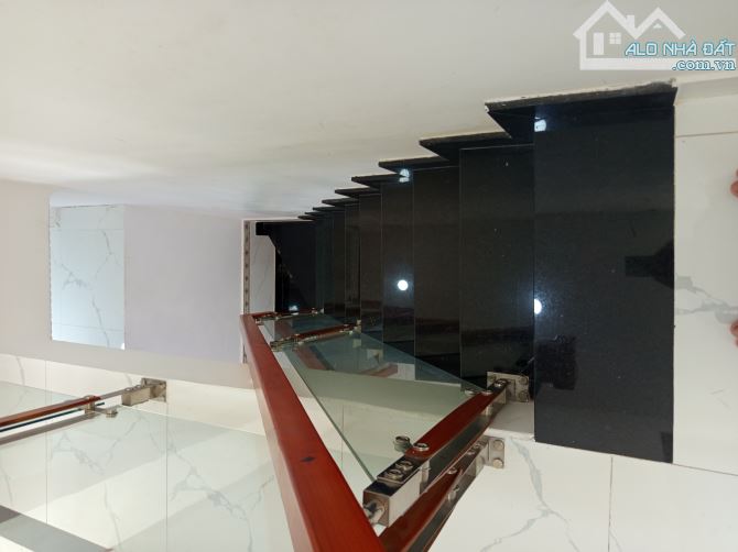 Cực rẻ SHR ngay Kênh Nước Đen 23m2 2PN chỉ 2 tỷ 2 - 4