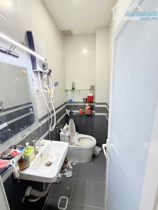 BÁN NHÀ MỚI Ở NGAY – KHU PHAN XÍCH LONG – 45M² – NỞ HẬU 6.3M – 4 TẦNG – 3PN – CHỈ 7.3 TỶ - 4