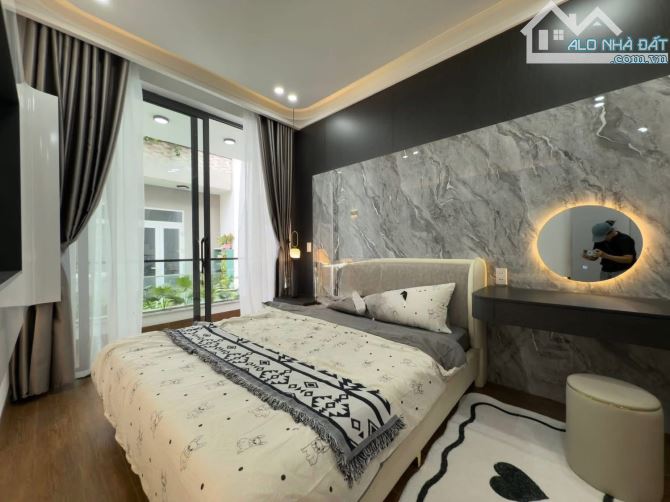 Cực hiếm! Nhà 4 tầng Đặng Văn Bi, 66m2, hẻm 7m, khu dân trí. Chỉ 7 tỷ - 4