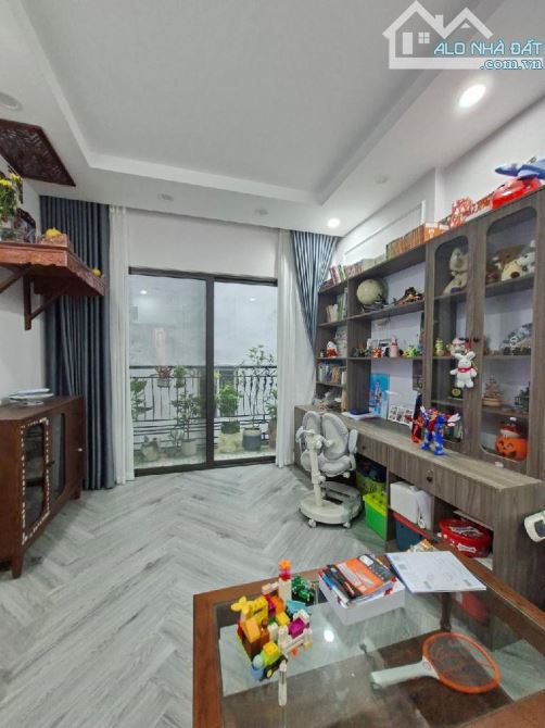 NHÀ ĐẸP  phố Tam Trinh  - NỞ HẬU - HAI THOÁNG - GẦN PHỐ 65m2 x 5 tầng - 4
