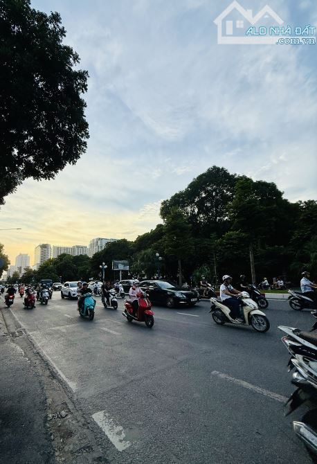 🏆 SIÊU PHẨM LÔ GÓC HOÀNG QUỐC VIỆT – 6 TẦNG – 3 NHÀ RA PHỐ – GIÁ TỐT NHẤT KHU VỰC - 3