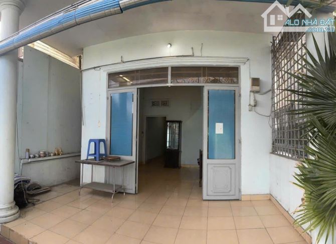 Nhà Linh Xuân hẻm xe tải, 2pn, rộng rãi thoáng mát. Sẵn 3 máy lạnh - 4