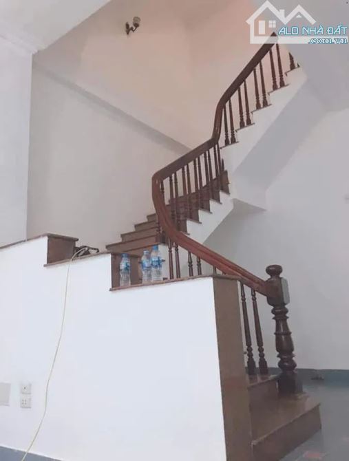 Bán nhà Hoàng Quốc Việt, ô tô tránh, vỉa hè, kinh doanh, 1 nha ra phố, ô tô đỗ cửa vào nhà - 4