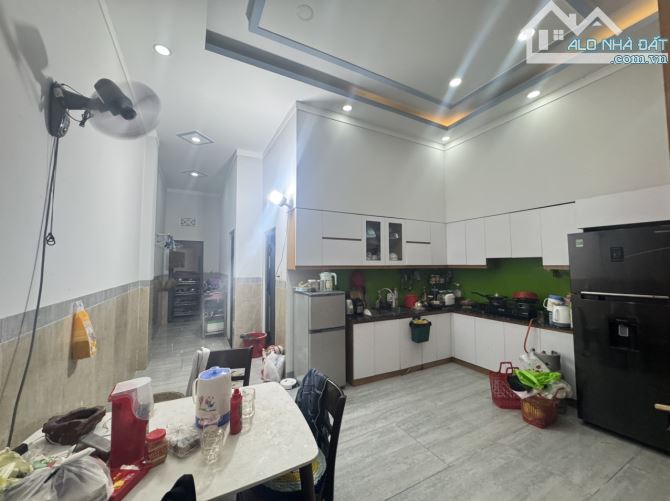 BÁN NHÀ LẦU SỔ RIÊNG GẦN CHỢ QUANG THẮNG - TRẢNG DÀI – 2,5 tỷ - 4