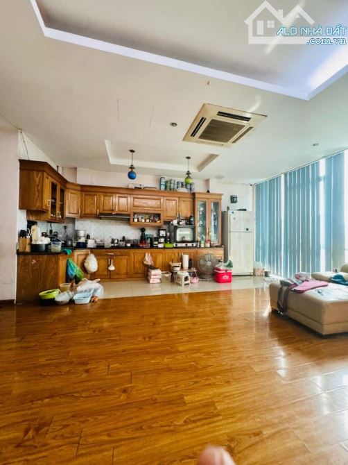 TRIỀU KHÚC, THANH TRÌ: 83/100m - 6T - Mt: 6,7m giá 36,5 Tỷ - NHÀ 2 MẶT TIỀN - 4