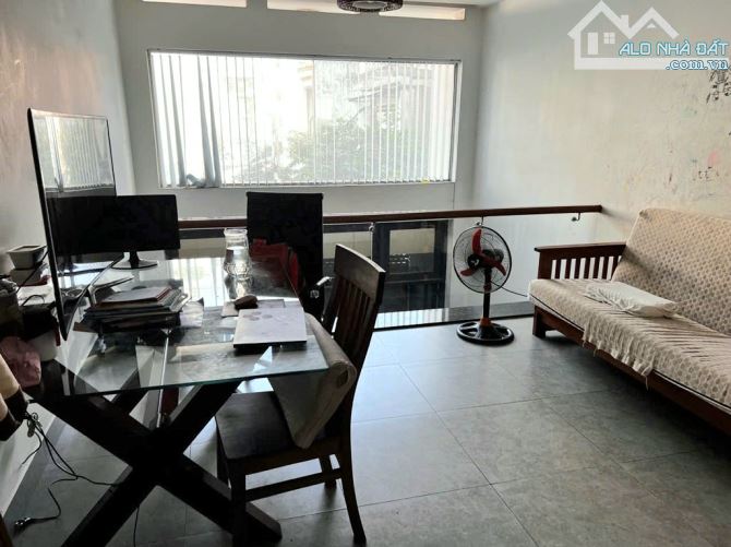 Hêm Xe Hơi, 15m ra MT Nguyễn Văn Lượng, 4 tầng, 4PN, 9.99 Tỷ - 4