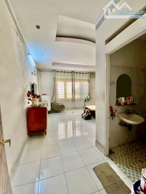 MẶT TIỀN 4 TẦNG ĐÚC ĐƯỜNG TCH08 QUẬN 12 GIÁ RẺ 7 TỶ DIỆN TÍCH 100M2 (5x20) - 4