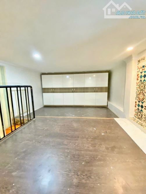 Cho thuê nhà cấp 4 ngõ 169 Mai Hắc Đế, Lê Đại Hành, Hai Bà Trưng. DT 35m giá 8 triệu - 4