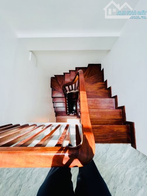 BÁN NHÀ PHỐ LÒ ĐÚC- Q. HBT - NHÀ 2 MẶT NGÕ- 68m2 - 5 TẦNG THANG MÁY - MT 4.7m - 13.3 TỶ - 5