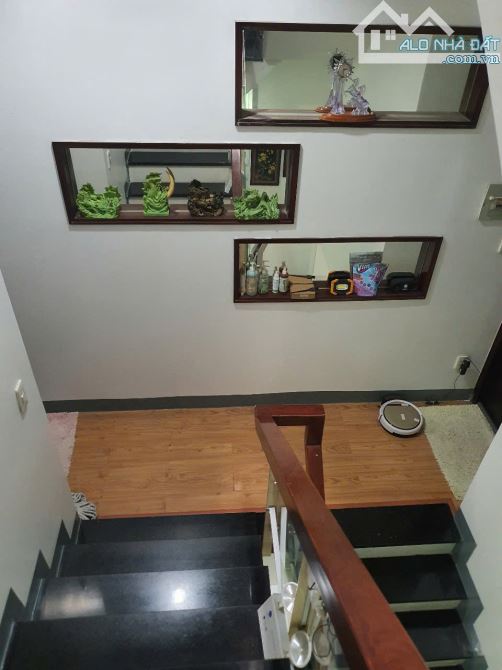Bán Nhà MT KDC ĐỒNG Diều - 4m x 19.75m - 79m2- 3 Lầu - 4PN -5WC - F4 Q8 - 5