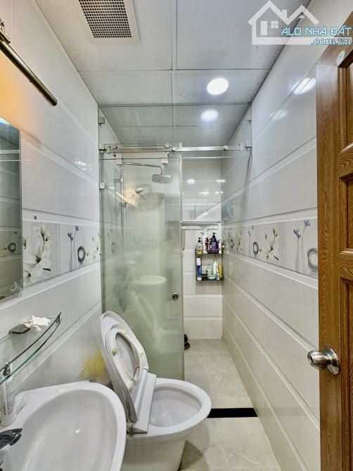 🏠👉SIÊU PHẨM NHÀ ĐẸP  HẺM 8M   MÃ LÒ NƠI KD  ĐẮC ĐỊA GIÁ CHỈ 6.X T - 5