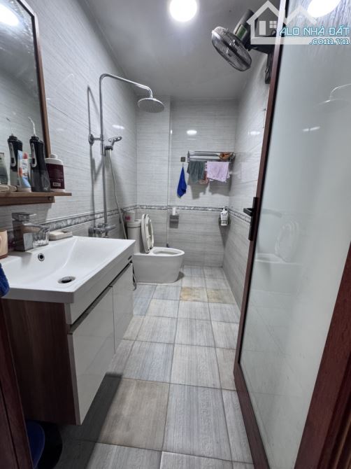 ĐÔNG NGẠC LÔ GÓC – NHÀ DÂN XÂY CỰC CHẮC – NGÕ NÔNG – KINH DOANH – ÔTÔ – 72M – 4T – 14 TỶ - 5