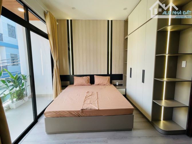 🏡 NHÀ MỚI 3 TẦNG HIỆN ĐẠI, FULL NỘI THẤT CAO CẤP, CẠNH LÔ GÓC NGUYỄN KHÁNH TOÀN.GIÁ 8,1tỷ - 5