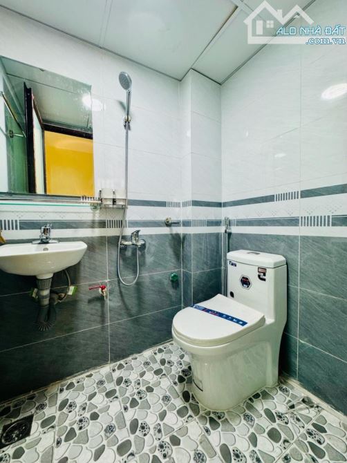Bán nhà đẹp tại Vĩnh Hưng oto 20m chỉ 3,69 tỷ, 33m2, 4PN, 3WC, view đẹp - 5