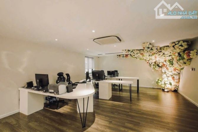 Bán biệt thự đường Hoa Cau khu Vip Phan Xích Long, Nội Thất đẹp sang trọng - 5