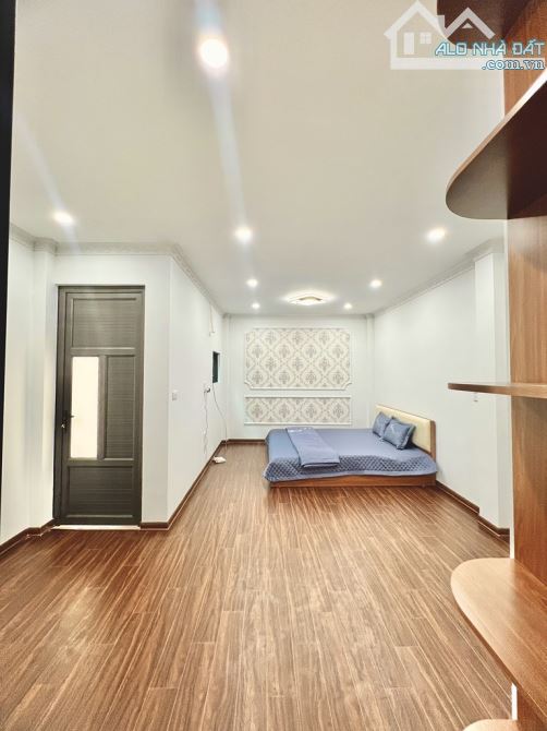 Thanh Lân – Nhà đẹp 48m², 5 tầng – Gần ô tô – 6.8 tỷ tặng full nội thất - 5