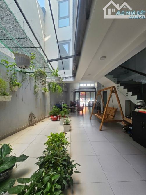 CỰC HIẾM SIÊU PHẨM MẶT TIỀN LŨY BÁN BÍCH - TÂN PHÚ - 150M2 - 5 TẦNG BTCT GIÁ CHỈ 26.X TỶ - 5