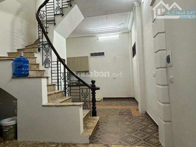 Cho thuê nhà phố Thụy khuê, DT 35m2 x 4 tầng, 4 phòng ngủ, giá 12 triệu/ tháng - 5