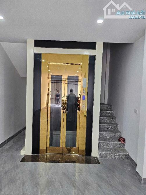 NHÀ PHỐ TRẠM DÂN XÂY – NỞ HẬU - VF5 ĐỖ CỬA – XÁCH VALI VỀ Ở - 48M2 – 10.5 TỶ - 5