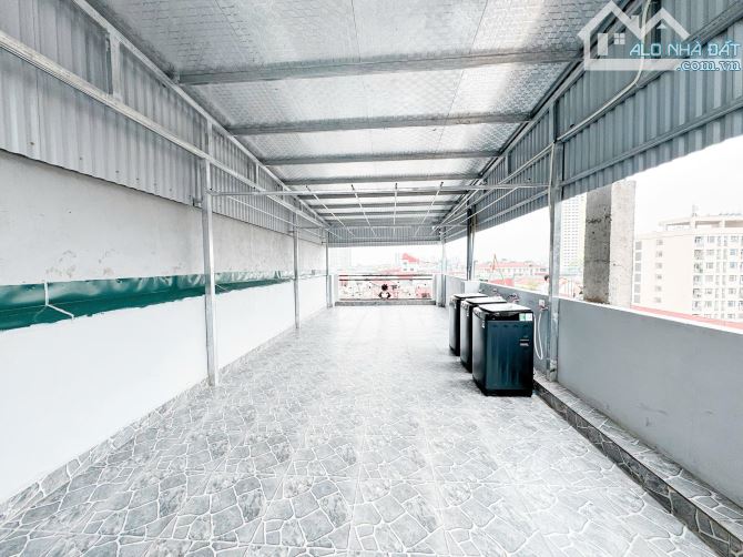 Chẳng hiểu sao giờ vẫn còn căn CCMN Phú Diễn đẹp thế này nữa, chỉ biết căn này cách phố10m - 5