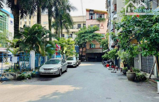 HIẾM- Hoàng Quốc Việt-42m-ngõ nông- ô tô- KD-7 tỷ hơn - 5