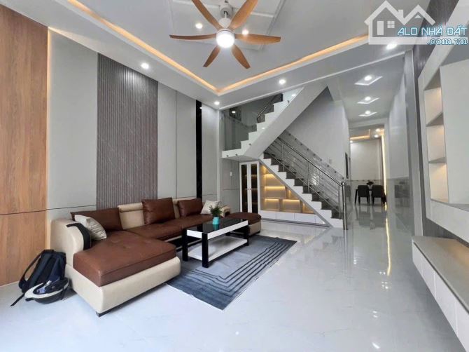 NHÀ PHÚ HÒA – CÁCH ĐH TDM 500M 4.45 x 25m, thổ cư 70m², xây 140m² – Full nội thất cao cấp - 5