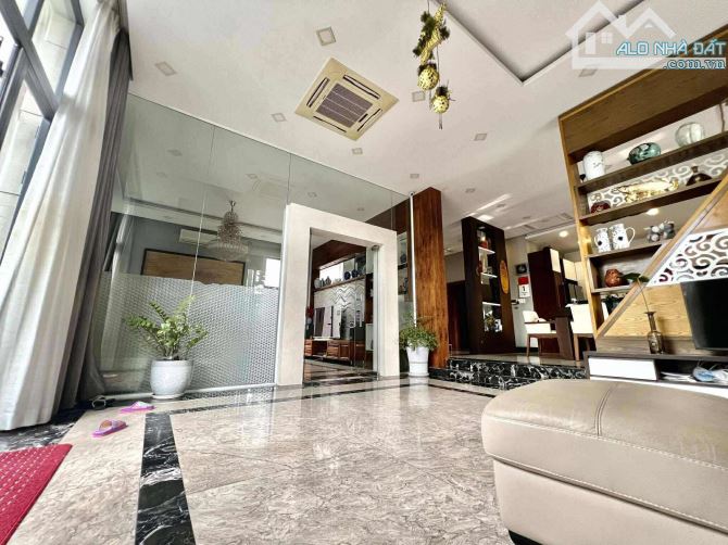 BÁN SIÊU BIỆT THỰ THẠNH LỘC, QUẬN 12, VIEW SÔNG SÀI GÒN, 600M2. - 5