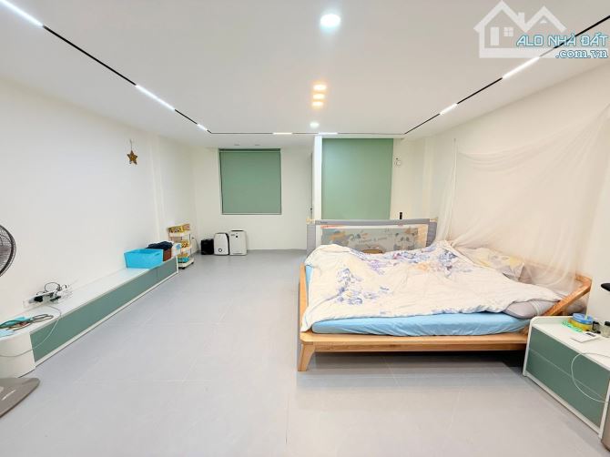 Giảm Chào Bán Gấp Nhà 7 Tầng Kinh Doanh Trần Quang Diệu Đống Đa DT 57M MT 5.1M Giá 28.5Tỷ - 5